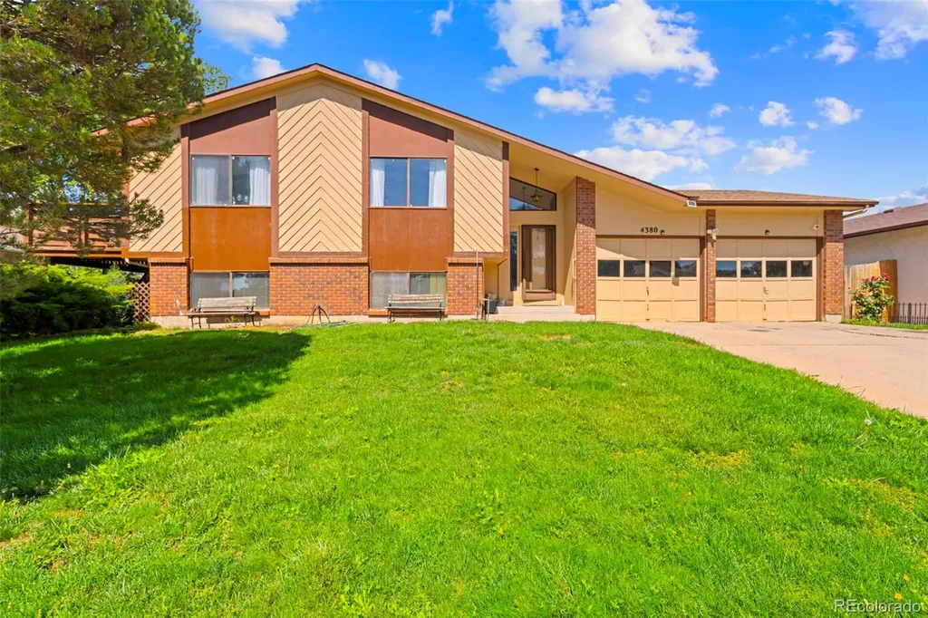 4380 Saddlewood Drive Colorado Springs CO 80918