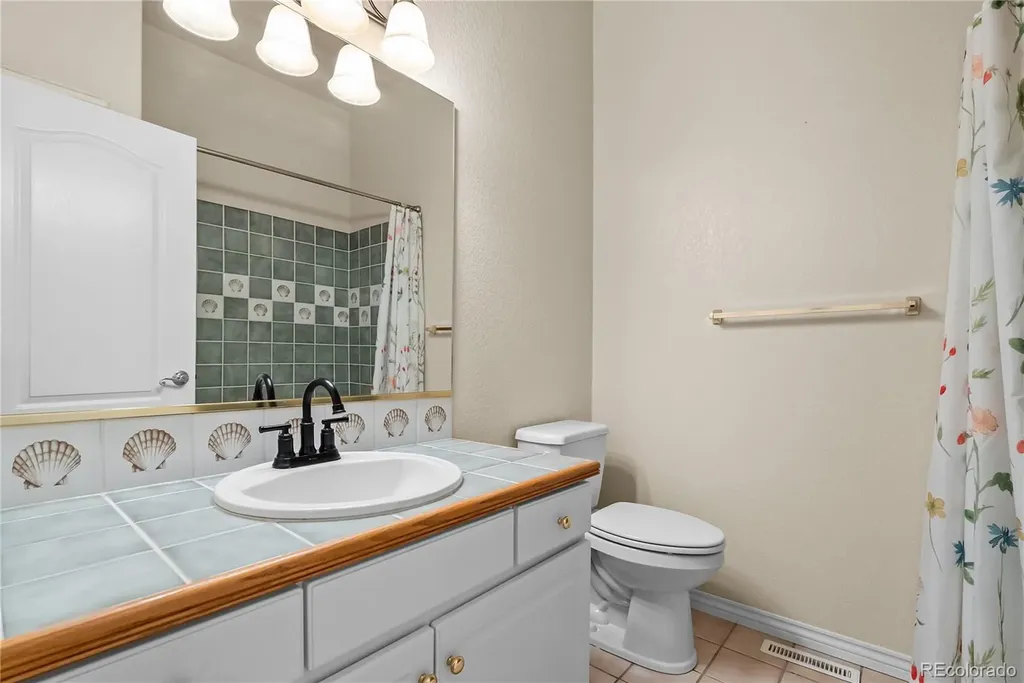4418 Spiceglen Drive Colorado Springs CO 80906