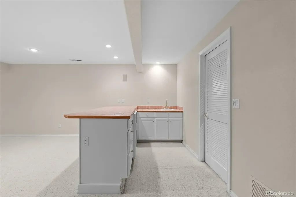4418 Spiceglen Drive Colorado Springs CO 80906