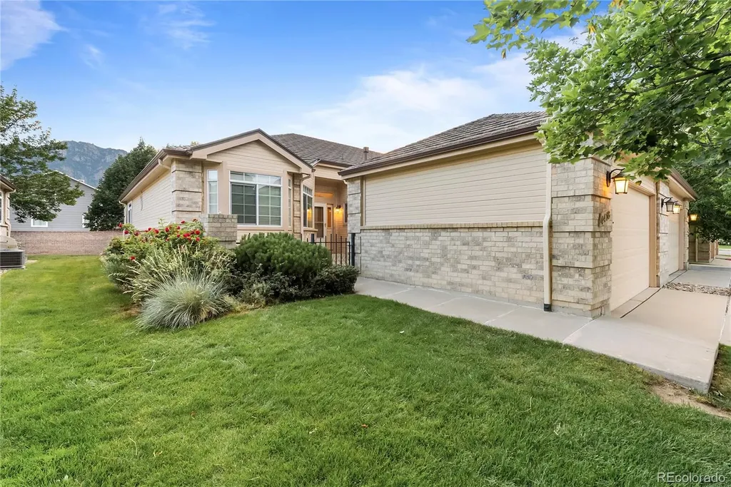 4418 Spiceglen Drive Colorado Springs CO 80906