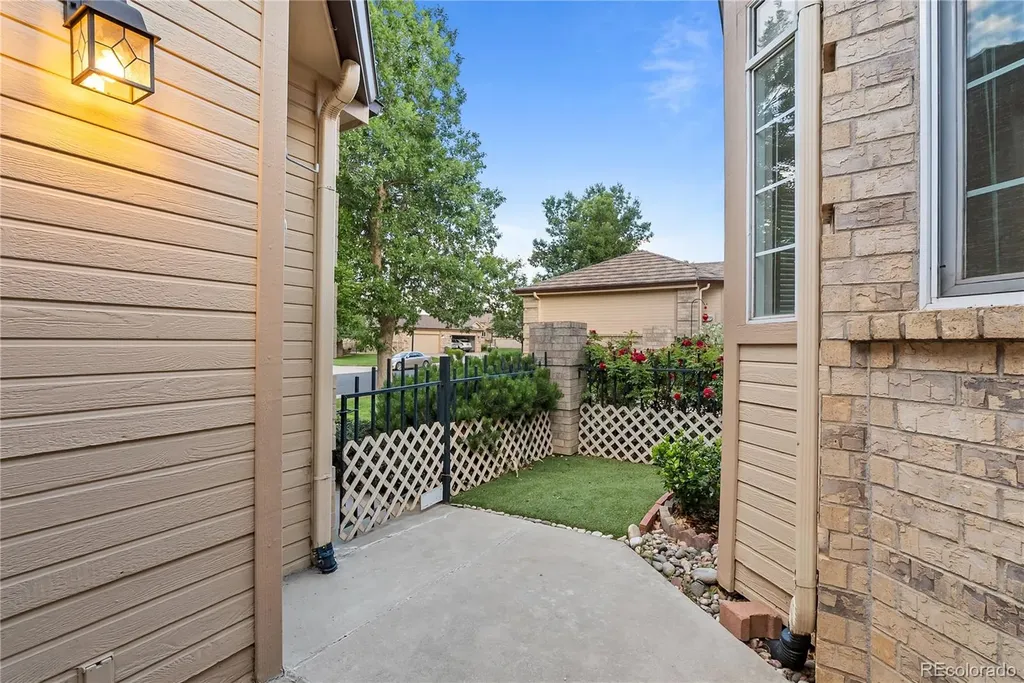 4418 Spiceglen Drive Colorado Springs CO 80906