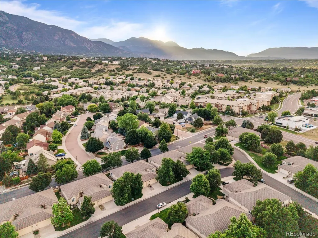 4418 Spiceglen Drive Colorado Springs CO 80906