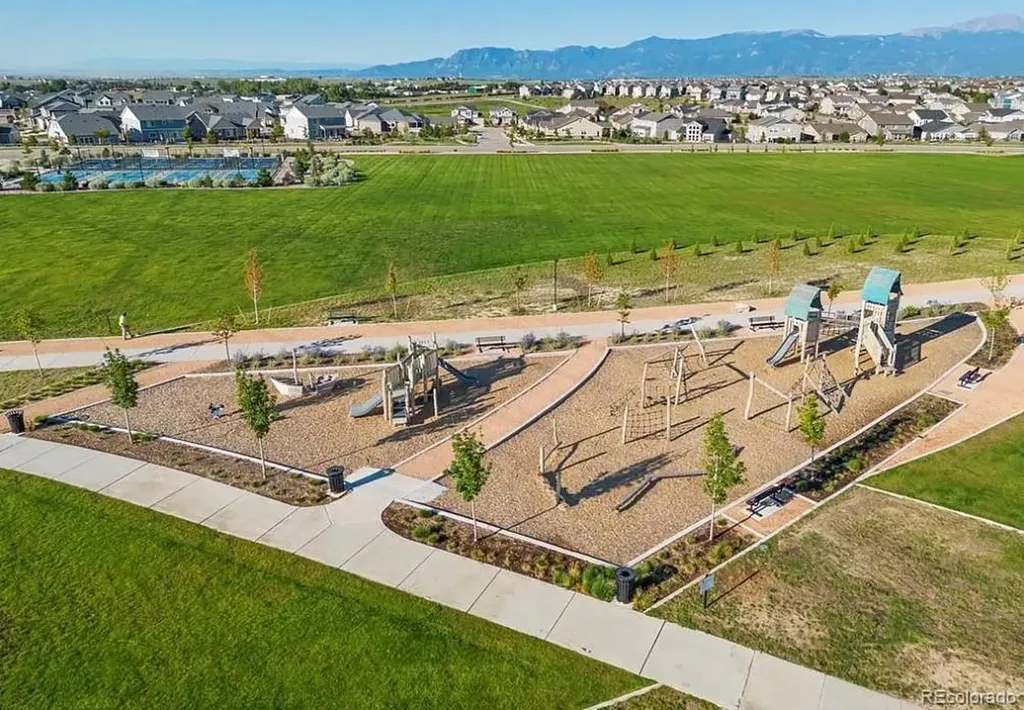 6652 Golden Briar Lane Colorado Springs CO 80927