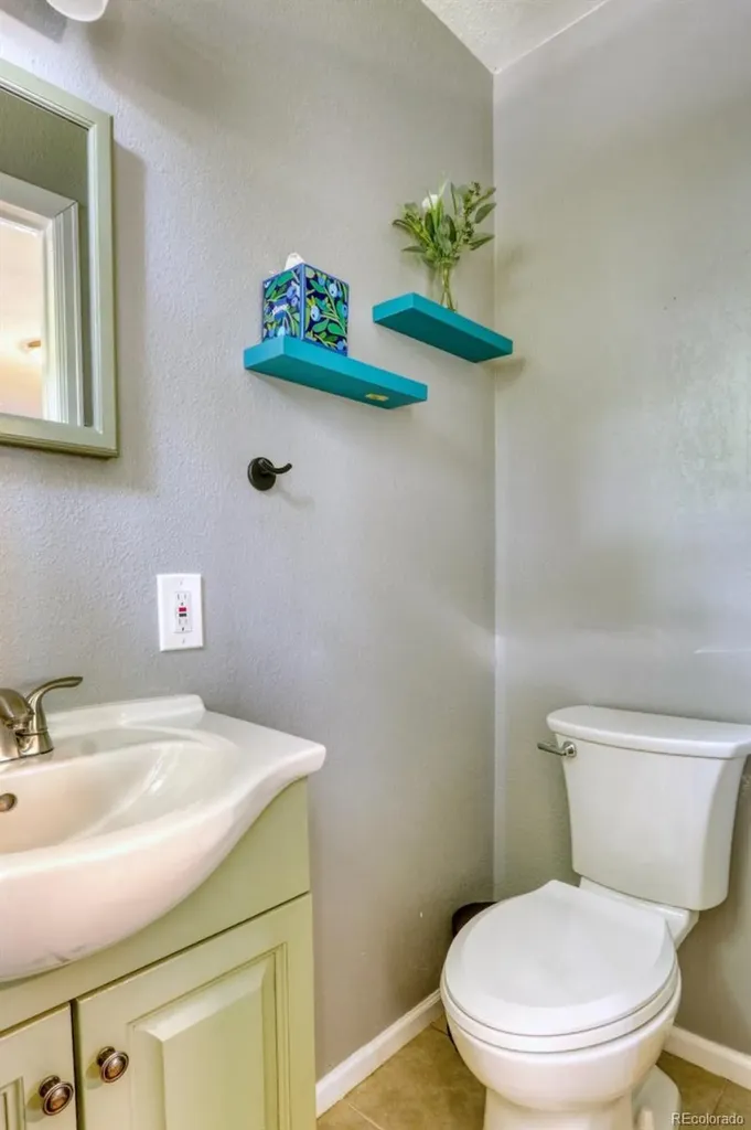 4945 W Amherst Avenue Denver CO 80236
