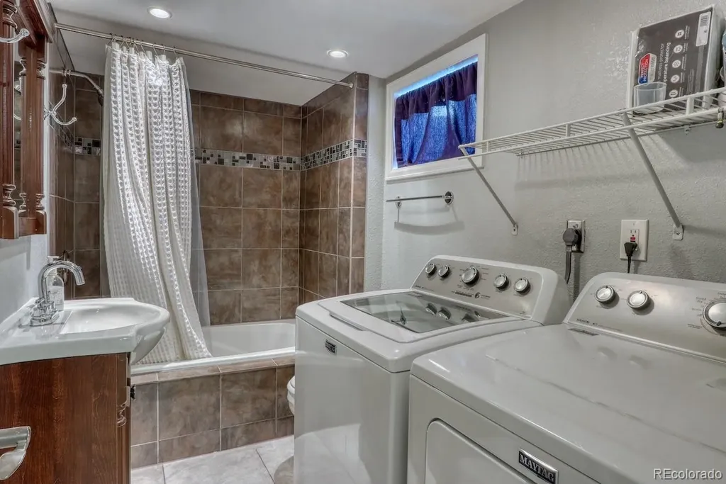 4945 W Amherst Avenue Denver CO 80236