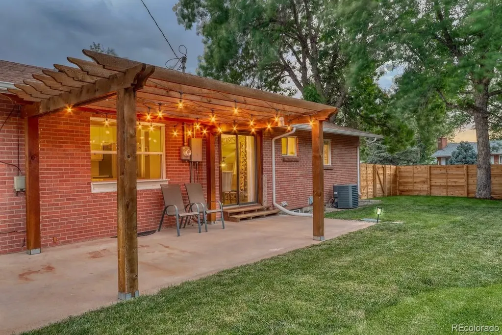 4945 W Amherst Avenue Denver CO 80236