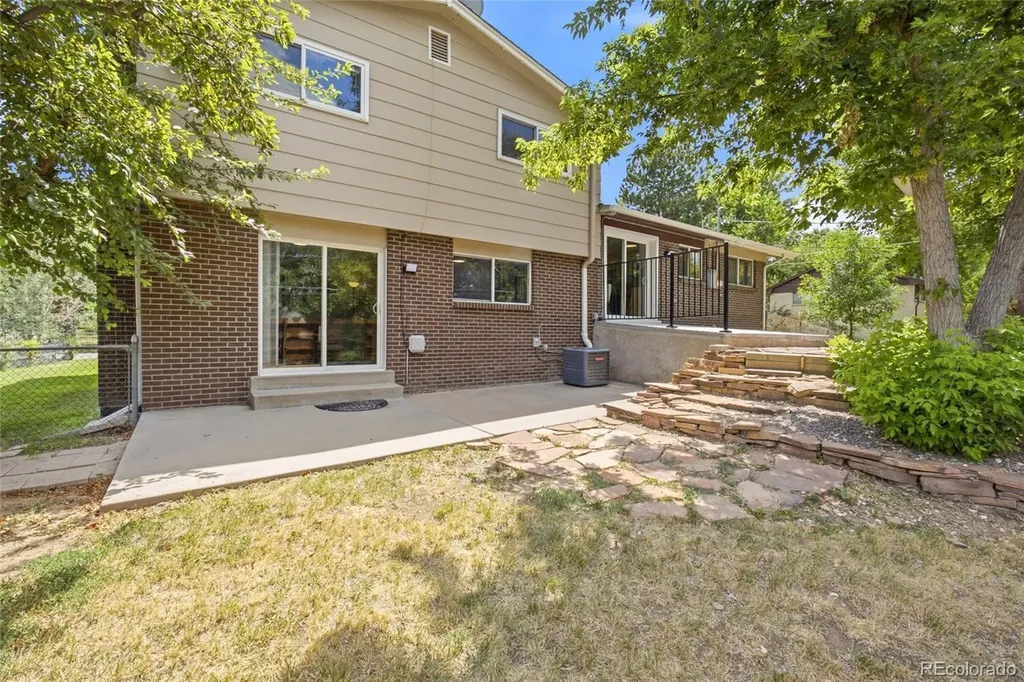 6351 W Brittany Place Littleton CO 80123