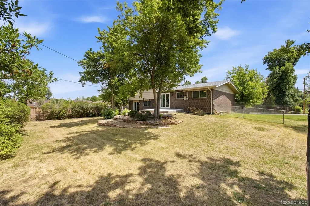 6351 W Brittany Place Littleton CO 80123