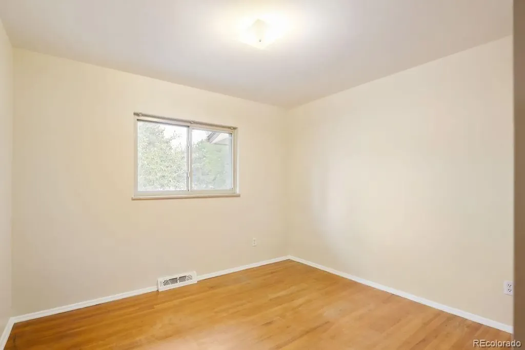 3065 S Norman Court Denver CO 80224