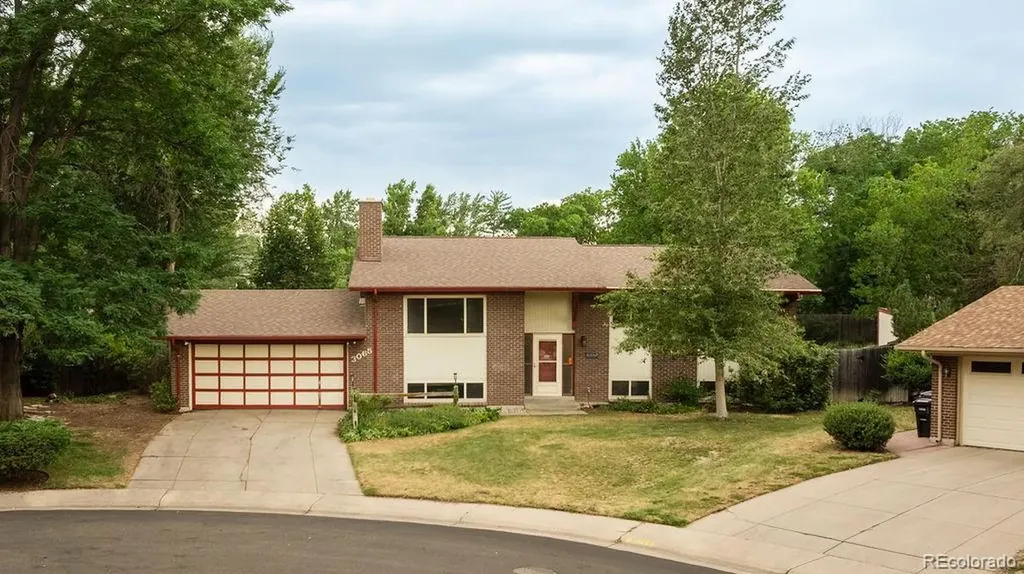 3065 S Norman Court Denver CO 80224