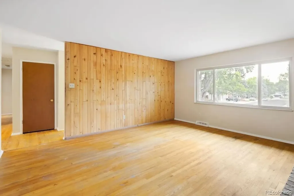 3065 S Norman Court Denver CO 80224