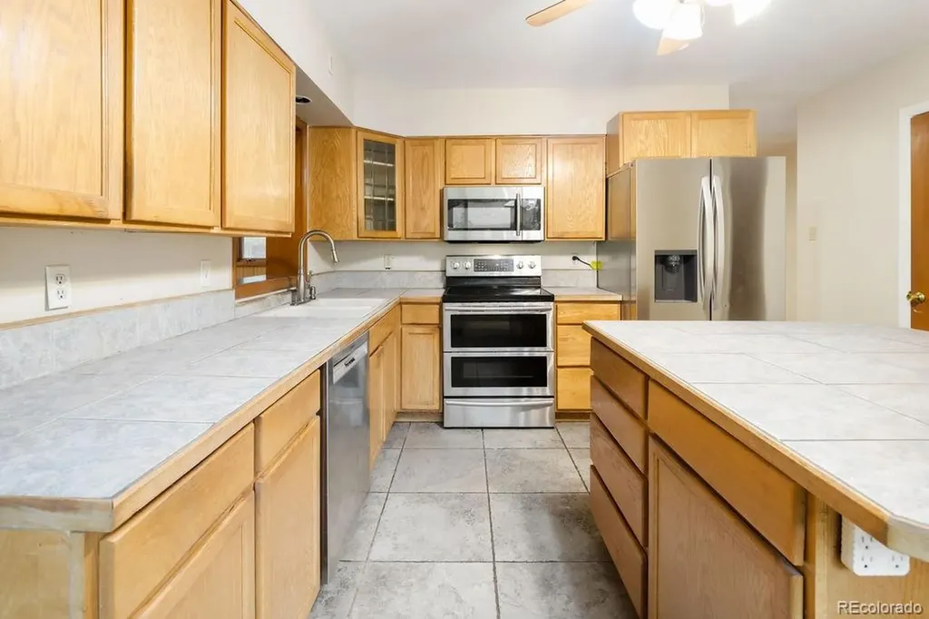 3065 S Norman Court Denver CO 80224