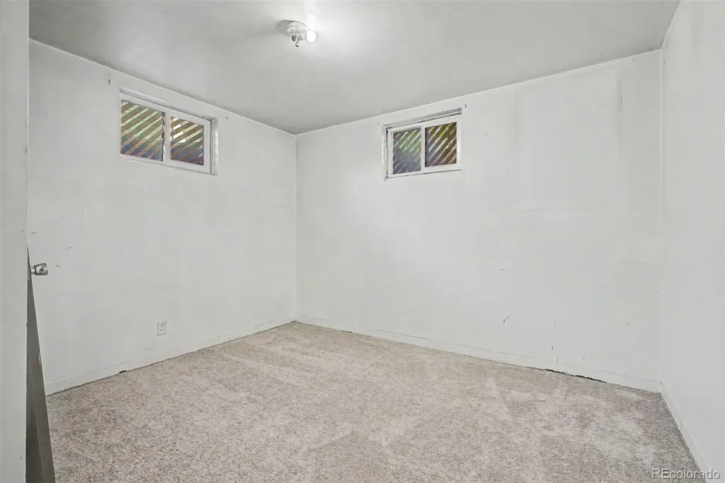 10693 Loren Lane Denver CO 80233