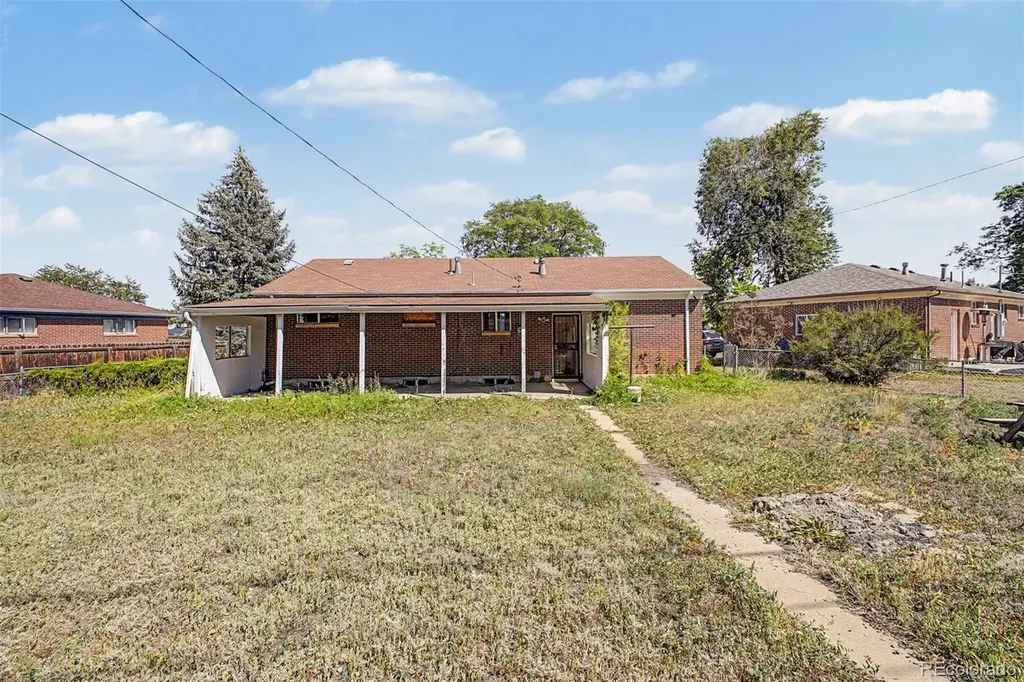 10693 Loren Lane Denver CO 80233