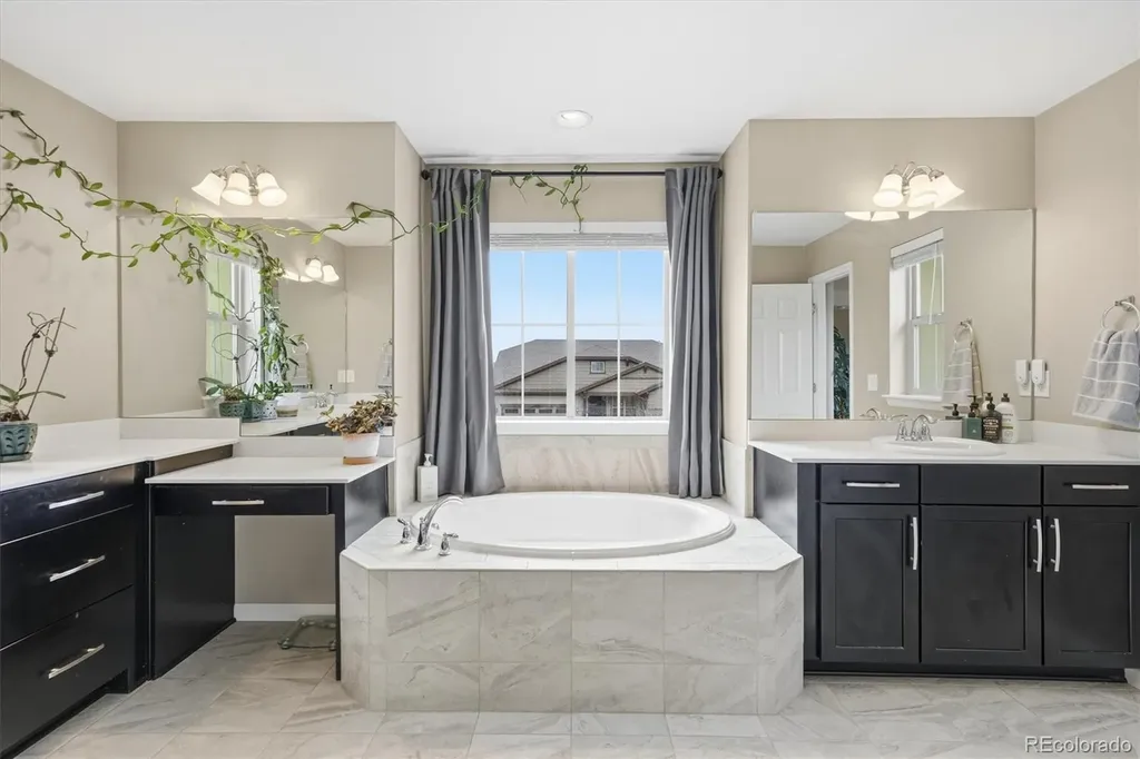 8742 Flattop Street Arvada CO 80007