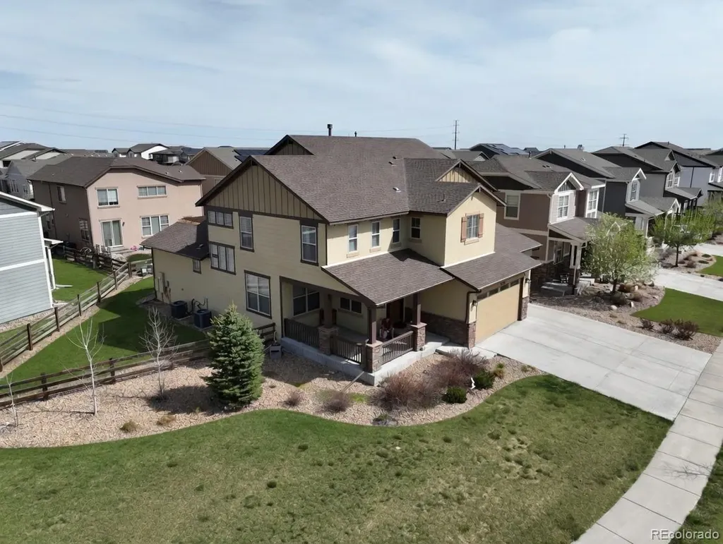 8742 Flattop Street Arvada CO 80007