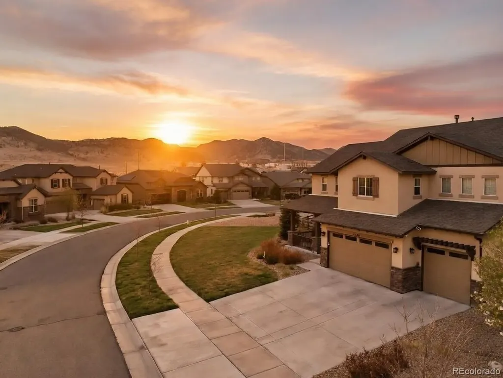 8742 Flattop Street Arvada CO 80007
