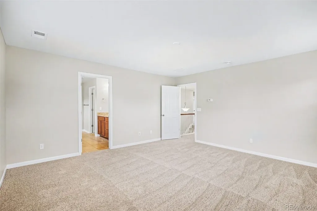 4956 S Tempe Way Aurora CO 80015