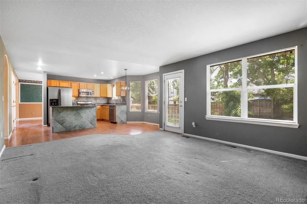 8359 S Flower Way Littleton CO 80128
