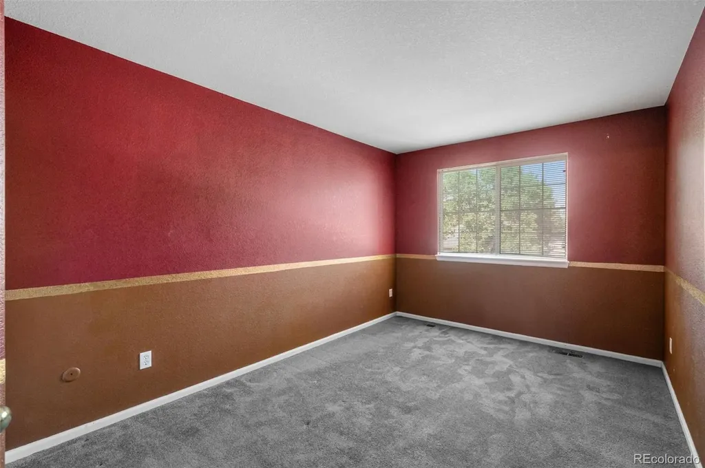 8359 S Flower Way Littleton CO 80128