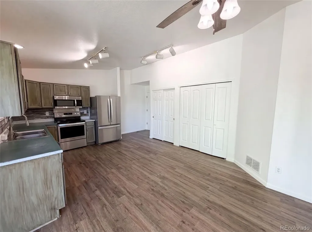 7190 Pine Hills Way Littleton CO 80125