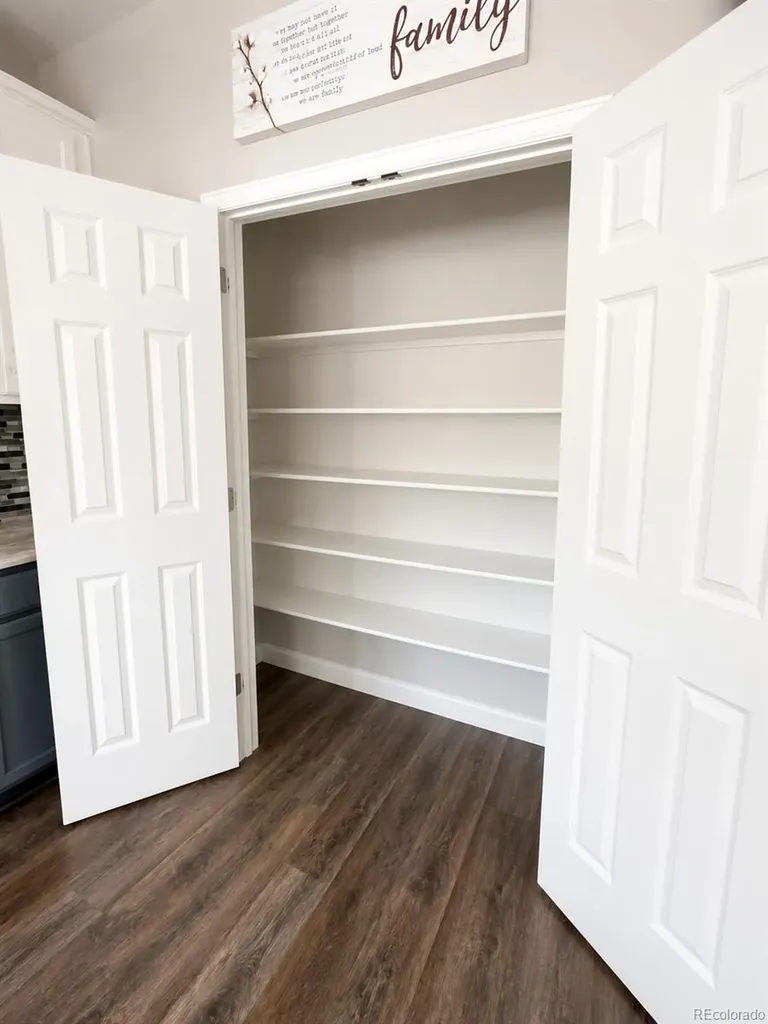 10562 Racine Circle Commerce City CO 80022