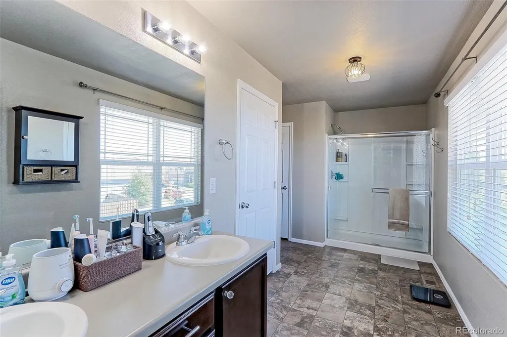 10434 Troy Street Commerce City CO 80022
