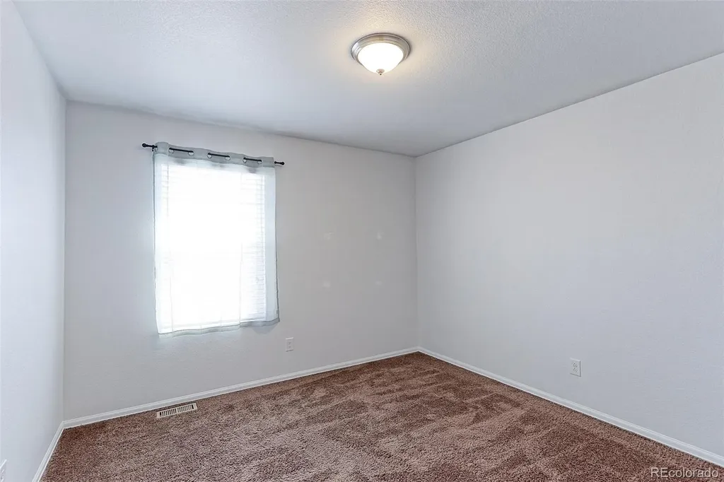 10434 Troy Street Commerce City CO 80022