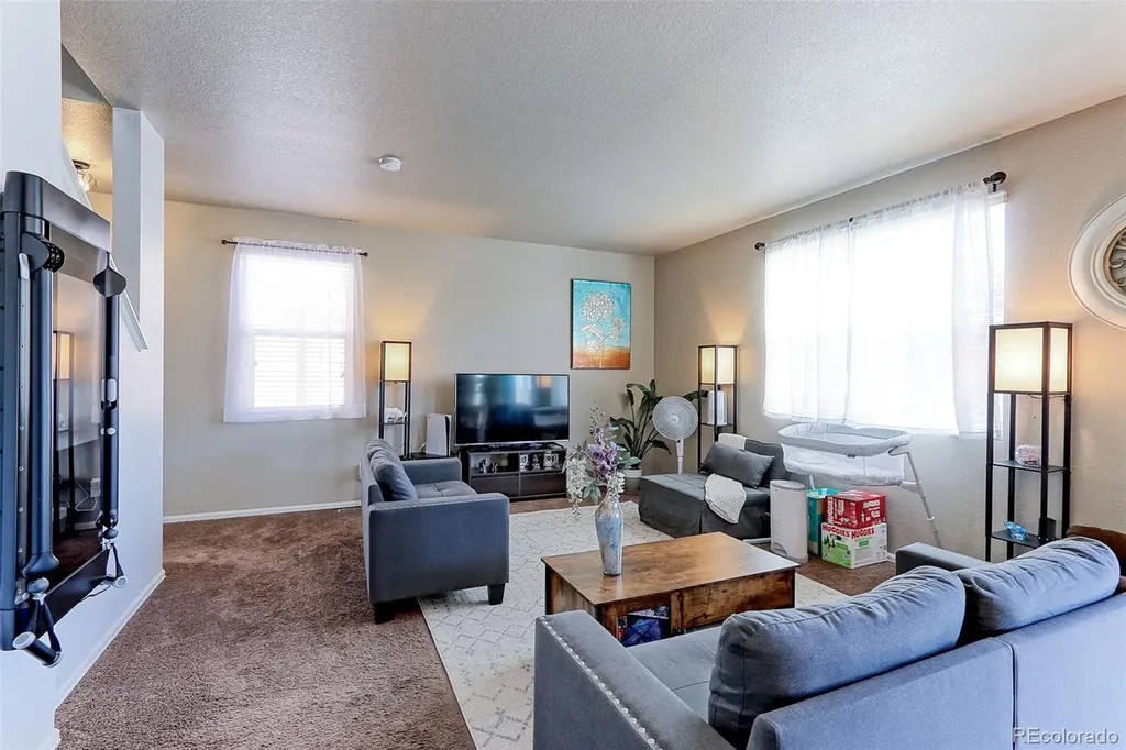 10434 Troy Street Commerce City CO 80022