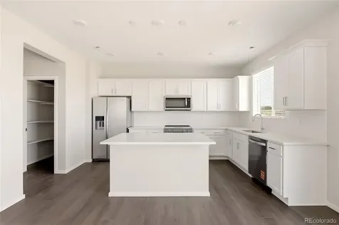 25251 E Evans Drive Aurora CO 80018