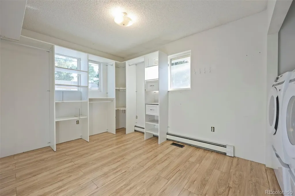 9275 W 8th Avenue Denver CO 80215