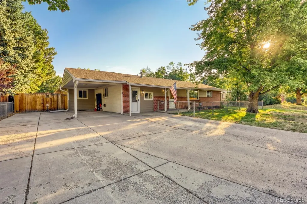9275 W 8th Avenue Denver CO 80215