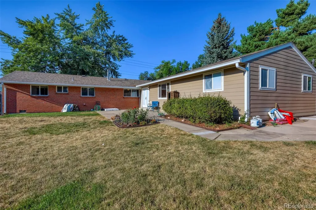 9275 W 8th Avenue Denver CO 80215