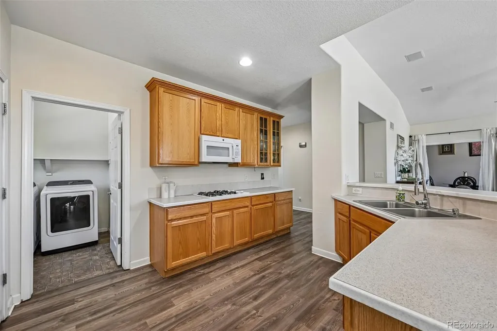 247 N Coolidge Way Aurora CO 80018