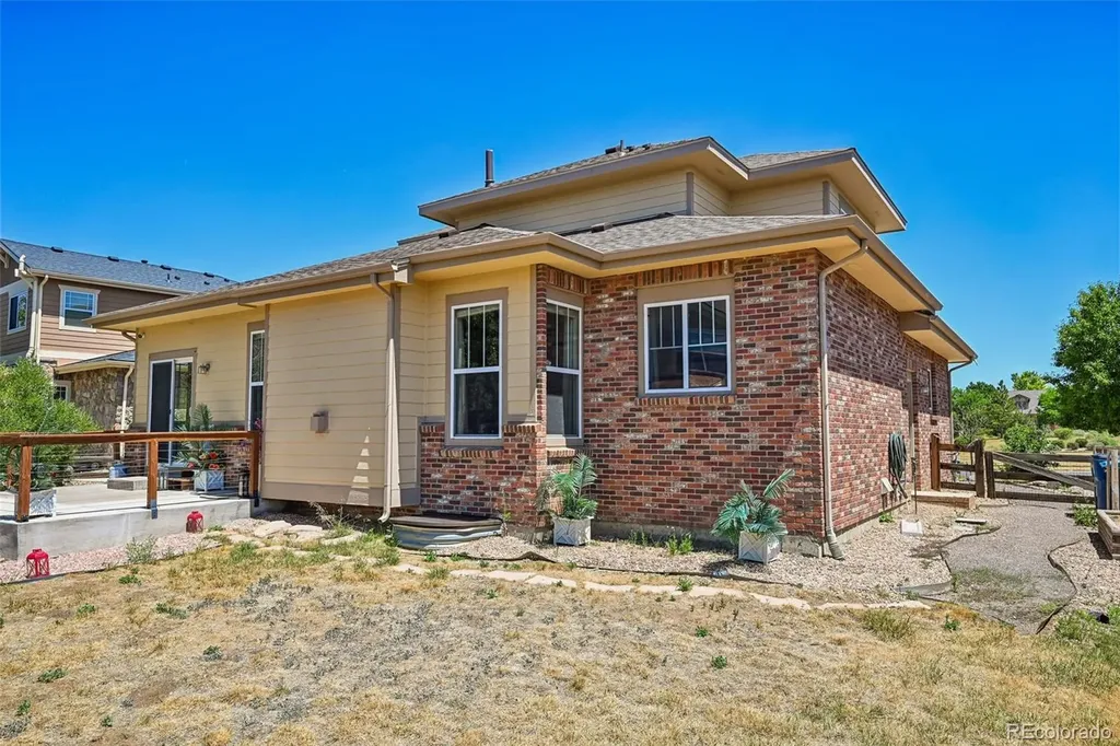 247 N Coolidge Way Aurora CO 80018