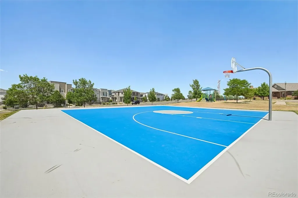 247 N Coolidge Way Aurora CO 80018