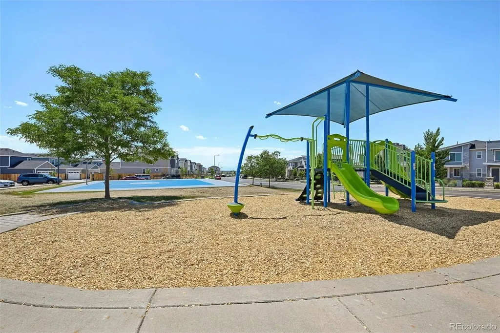 247 N Coolidge Way Aurora CO 80018