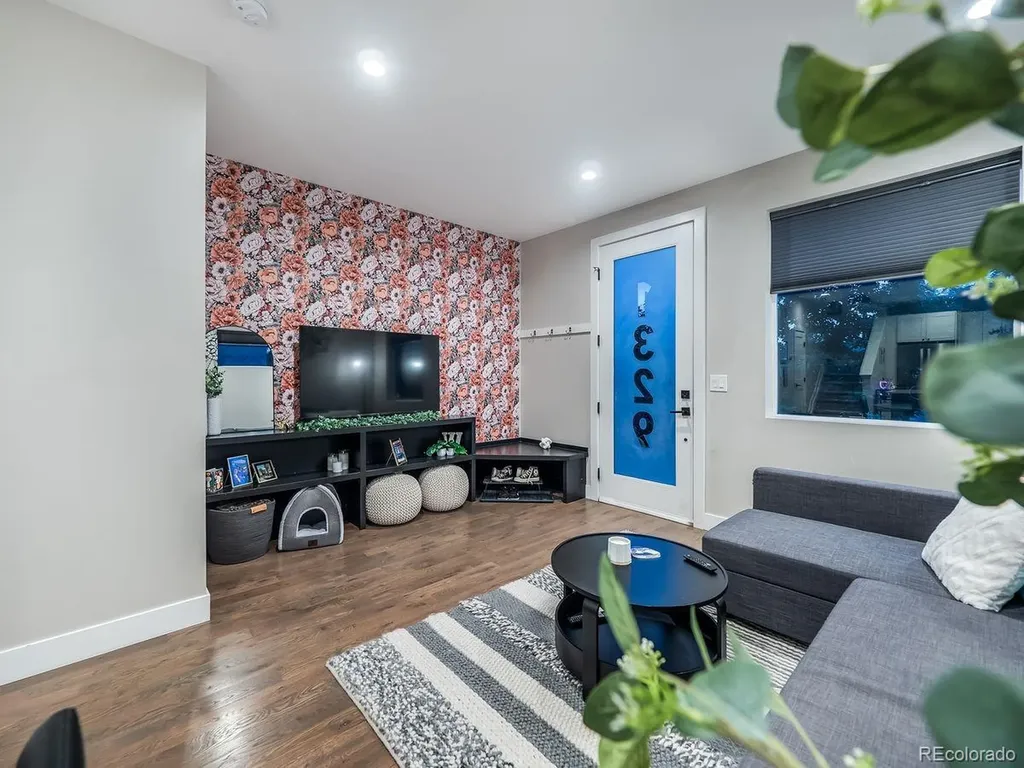 1329 Wolff Street Denver CO 80204