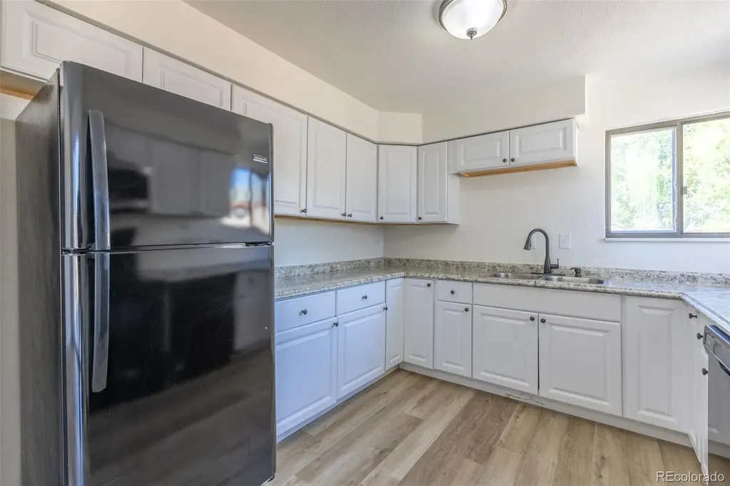 5119 Chandler Way Denver CO 80239