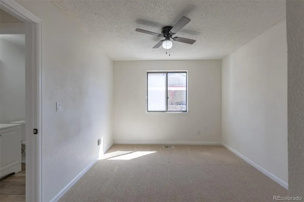5119 Chandler Way Denver CO 80239