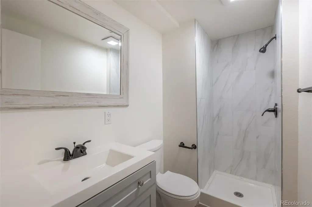 5119 Chandler Way Denver CO 80239