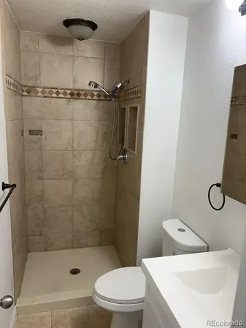 15825 E Oxford Avenue Aurora CO 80013