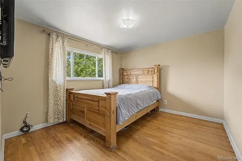 933 Newcombe Street Lakewood CO 80215