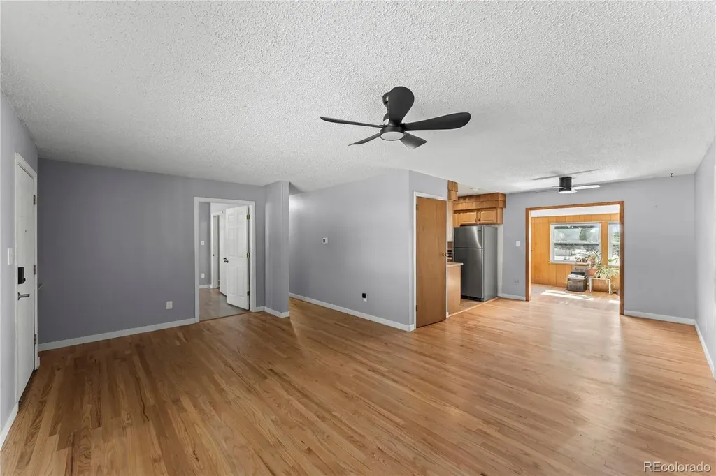 1605 Dixon Drive Colorado Springs CO 80909