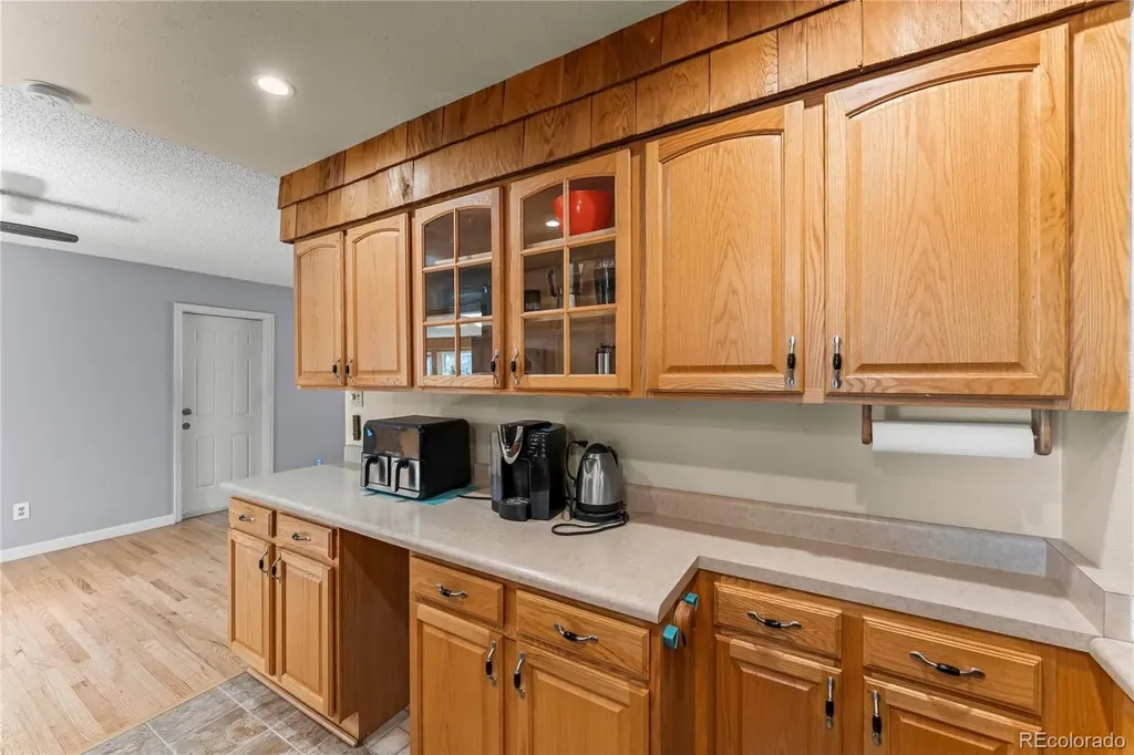 1605 Dixon Drive Colorado Springs CO 80909