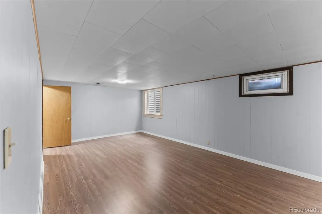 1605 Dixon Drive Colorado Springs CO 80909