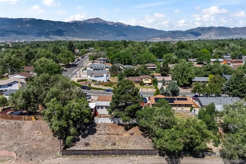1605 Dixon Drive Colorado Springs CO 80909