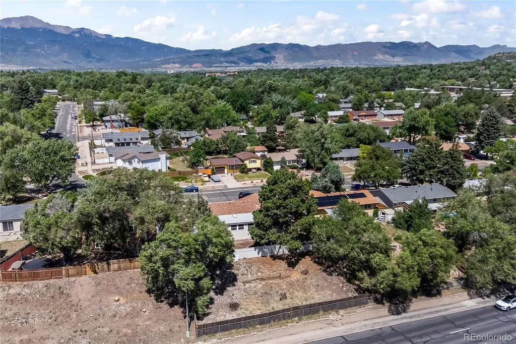 1605 Dixon Drive Colorado Springs CO 80909