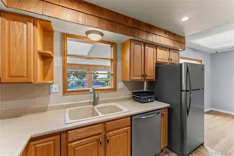 1605 Dixon Drive Colorado Springs CO 80909
