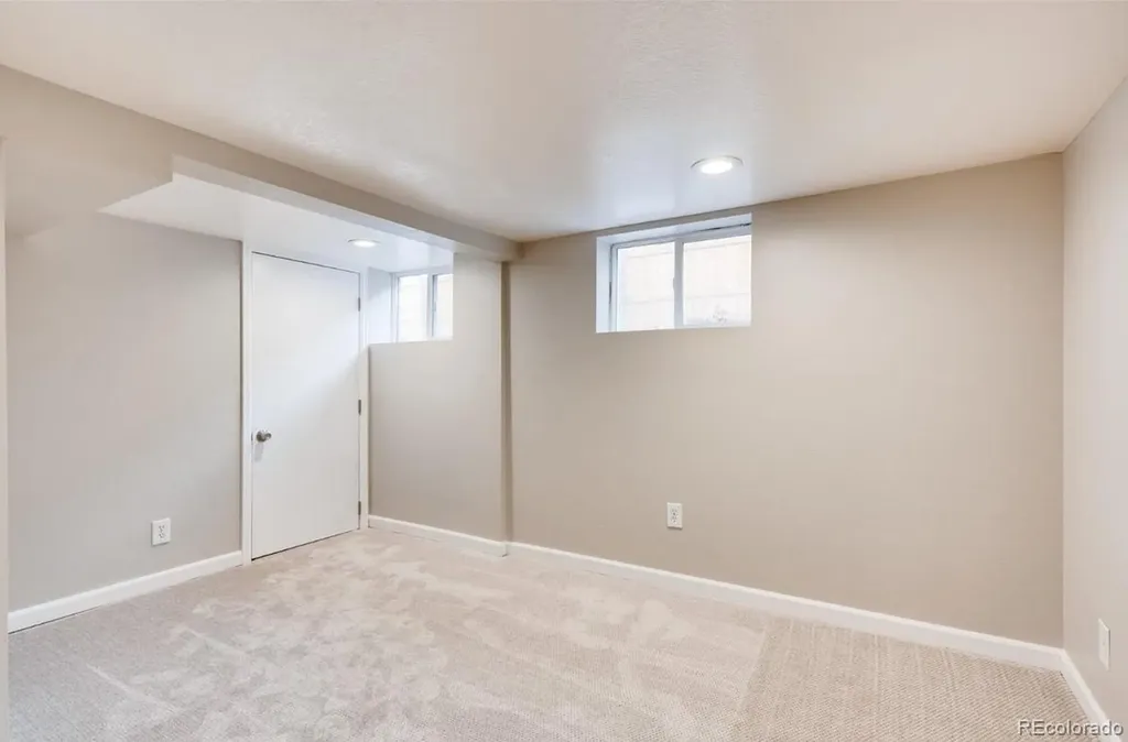1070 Urban Street Lakewood CO 80401